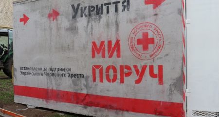 Прифронтові громади на Запоріжжі отримали модульні укриття