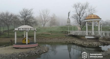 Оновлення парків: як у Запоріжжі готують до літа зони відпочинку