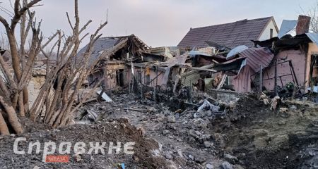 "Космос" у Запоріжжі третій день потерпає від атак РФ &ndash; кадри і свідчення