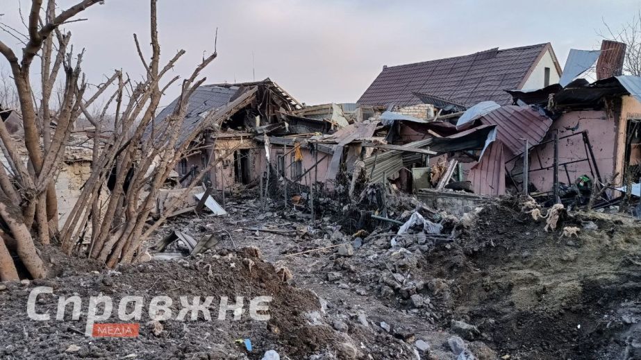 "Космос" в Запорожье третий день страдает от атак РФ &ndash; кадры и свидетельства