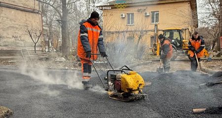 Тысяча "квадратов": как отремонтировали дорогу в жилом секторе Запорожья