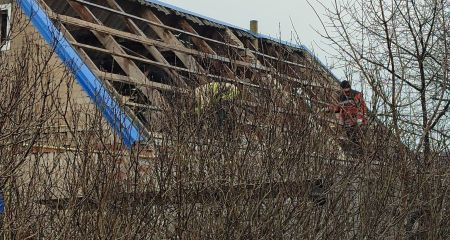 Громада під Запоріжжям постраждала від ворожих обстрілів &ndash; наслідки