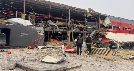 У ДСНС показали наслідки ранкового обстрілу Запоріжжя