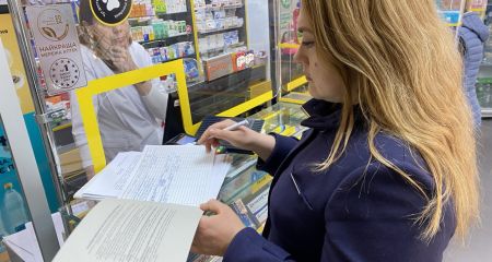 Ціни на ліки перевіряли в аптеках Запоріжжя: є порушення