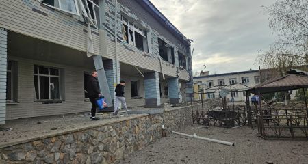 Удар РФ розтрощив гімназію в селищі Балабине під Запоріжжям