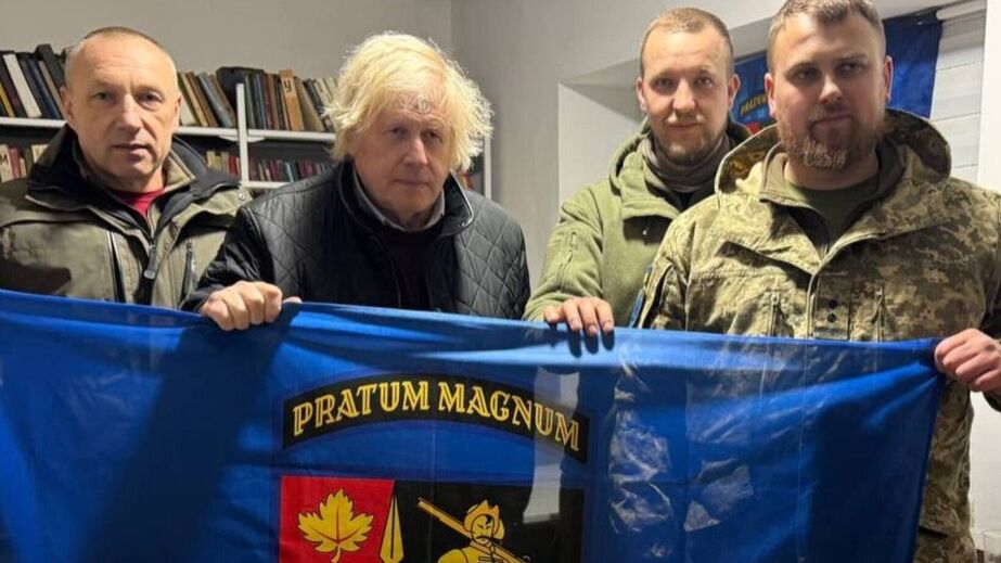 Борис Джонсон посетил украинских военных на Запорожском фронте
