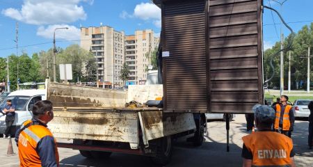 Незаконний МАФ знесли у спальному районі Запоріжжя