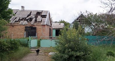 Российский дрон атаковал полицейских в пригороде Запорожья: есть раненые
