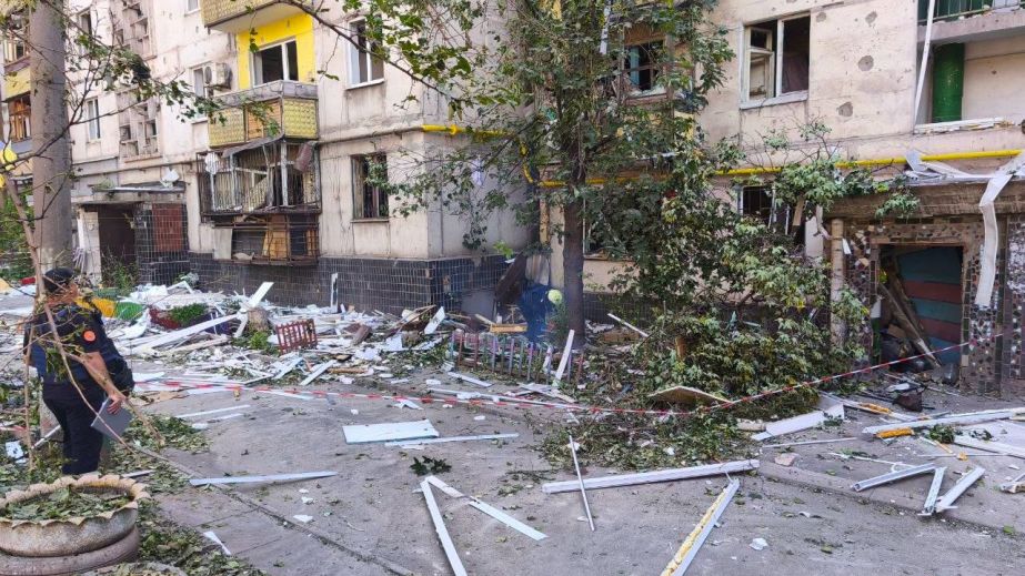 Разрушения посреди квартала: экологи показали последствия удара по Запорожью