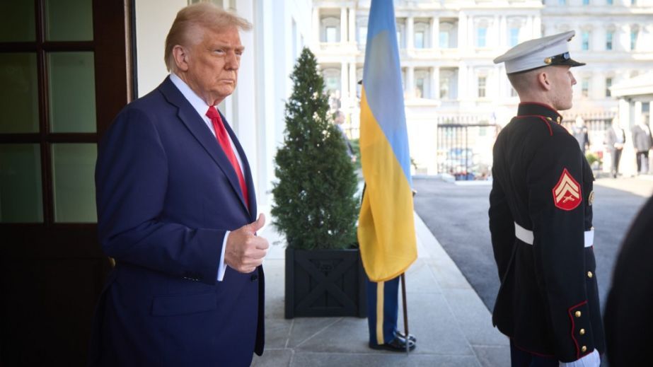 "Качели Трампа": почему США вновь изменили свое отношение к Украине