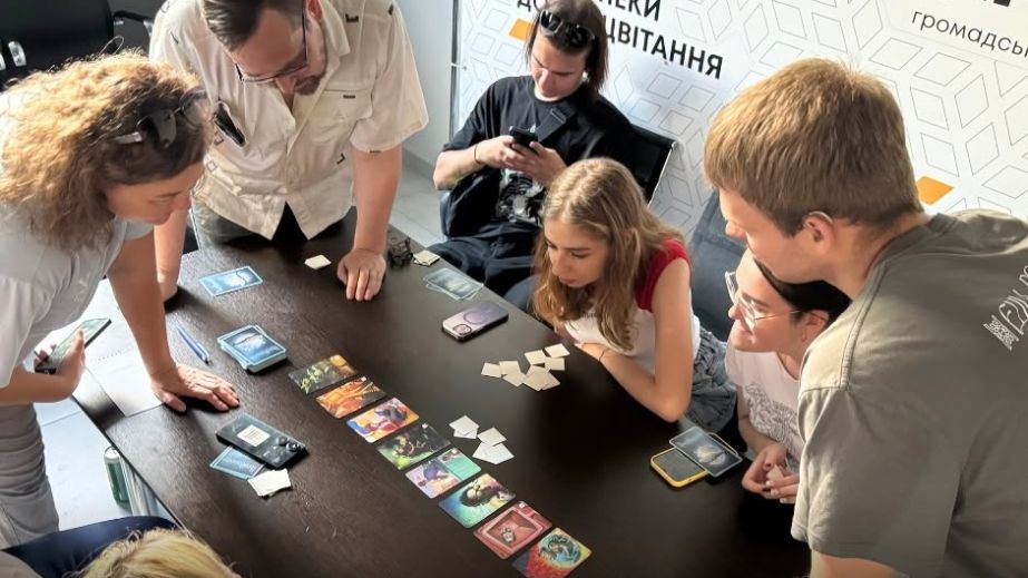 Запорожская молодежь и ветераны встретились в рамках проекта "Мост единства"