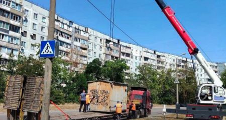 От незаконных гаражей освобождают спальный район Запорожья