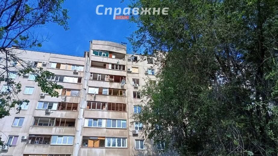 Комунальники Запоріжжя "закрили&rdquo; вибиті вікна у понад 30 будинках