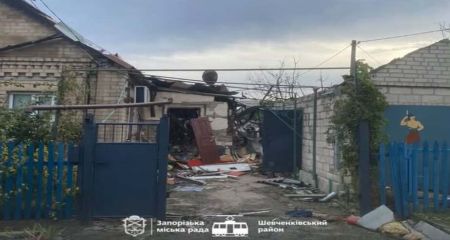 Наслідки російських атак фіксують у Запоріжжі
