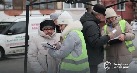 Запорожье после атаки: более 100 горожан предоставили данные на помощь