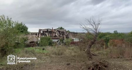 Погибший и поврежденные дома: РФ атаковала громаду под Запорожьем