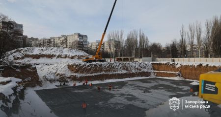 Унікальну "підземну" школу з власною електростанцією зводять в Запоріжжі &ndash; кадри