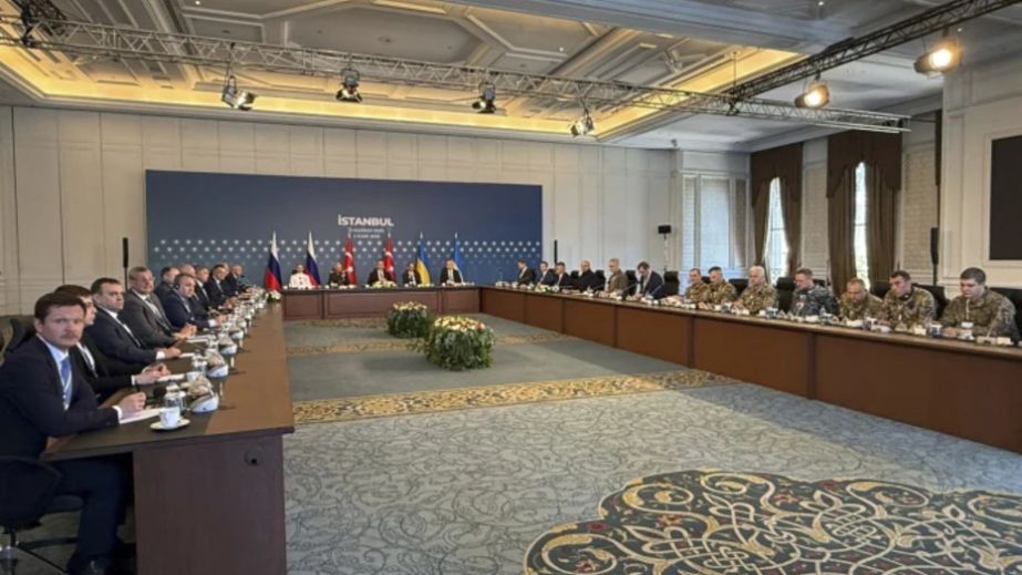 Між ударами і дипломатією: як "Павутина" вплелася в Стамбул