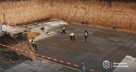 "Підземні дитсадки" в Запоріжжі: як триває будівництво протирадіаційних укриттів