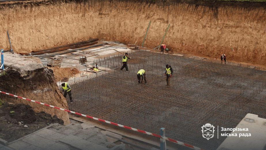 "Подземные детсады" в Запорожье: как проходит строительство противорадиационных укрытий