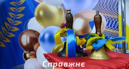 Ще один навчальний рік під обстрілами: для запорізьких школярів пролунав останній дзвоник