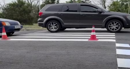 На одному з переходів у Запоріжжі нанесли надстійку розмітку &ndash; який вигляд має