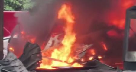 Вражеский дрон атаковал АЗС в Запорожье: вспыхнул пожар, ранен мужчина