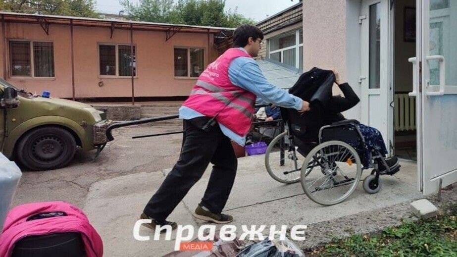 Три запорізькі громади перетворюються на руїни: триває евакуація