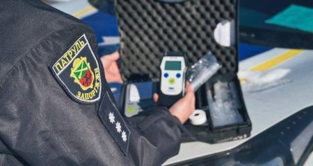 Патрульні Запоріжжя за ніч зупинили 15 водіїв із ознаками сп’яніння