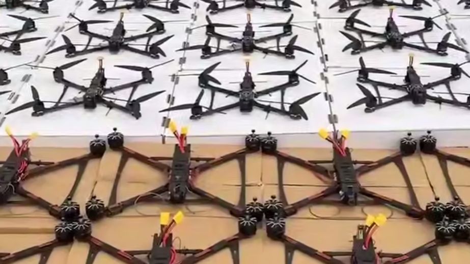 8 млн грн на "очі" для ЗСУ: велику партію техніки передали на Запорізький фронт