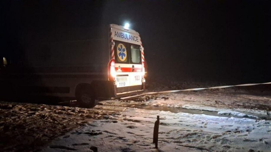 На Запорожье "скорая" оказалась в ловушке из-за непогоды