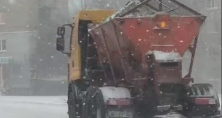 165 спецмашин готові виїхати на розчистку заметів на Запоріжжі: яка ситуація