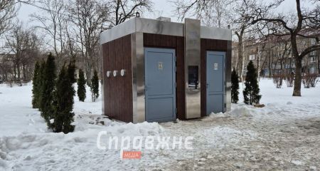 Туалет рядом с вернисажем: в горсовете Запорожья отреагировали на обращение художников