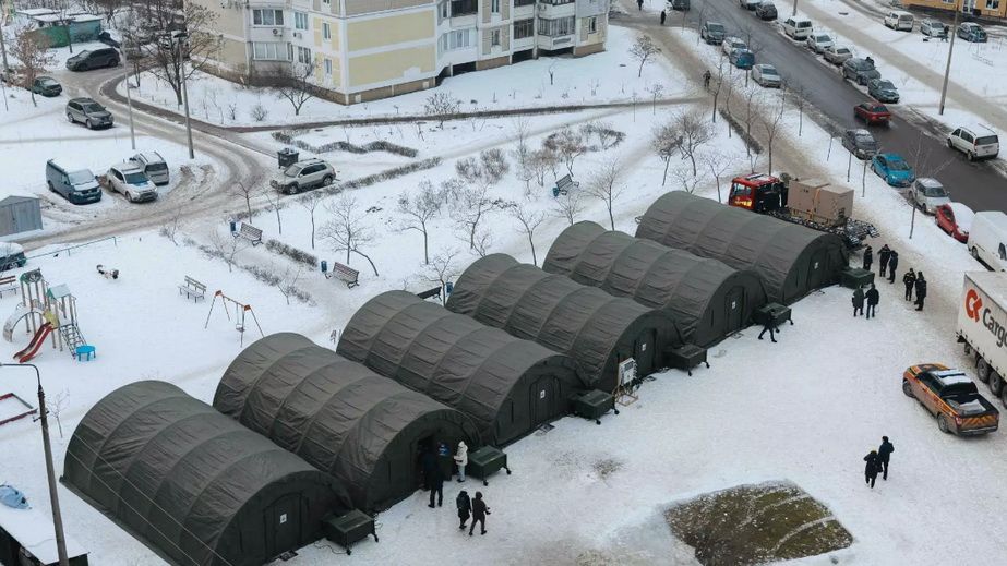 Украина между выносливостью и катастрофой: не упадет, но может передумать