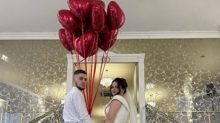 20 пар поженились на Запорожье в Валентинов день