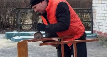 Волонтери допомогли розчистити приміщення в одній зі шкіл Запоріжжя &ndash; кадри