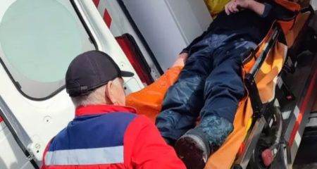 У Запоріжжі рибалка провалився під кригу – врятували перехожі