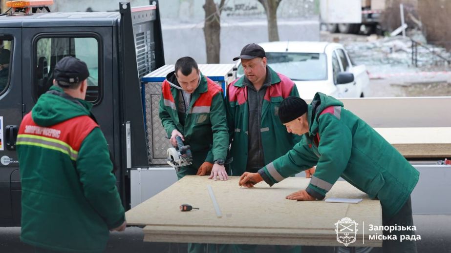 Понад 70 будинків пошкоджено в Запоріжжі &ndash; нові дані про нічну атаку РФ