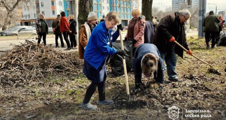 Дві масштабні толоки провели в середмісті Запоріжжя &ndash; які локації привели до ладу