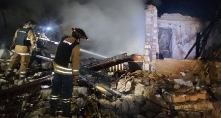 Через російські обстріли під Запоріжжям згоріли будинки