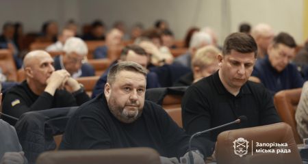 Новий департамент, 2 сквери та захист зелених зон &ndash; що ухвалили на сесії в Запоріжжі