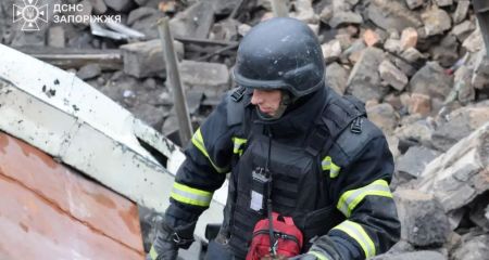 Более 20 домов повреждены из-за атаки в частном секторе Запорожья