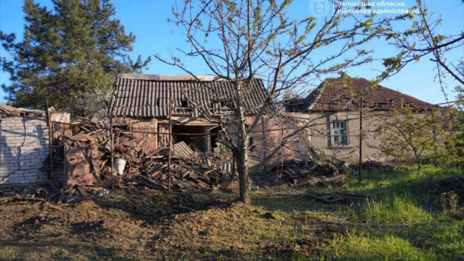 Російські дрони пошкодили будинки в двох районах Запоріжжя &ndash; деталі
