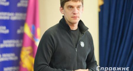 Розбита техніка й відсутність води: наслідки ворожих обстрілів у запорізькому селищі