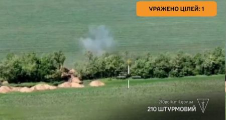 Дронарі 210-го штурмового полку ліквідували російських військових на Запоріжжі - кадри