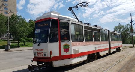 Обесточение сети: в Запорожье временно сократят три маршрута транспорта