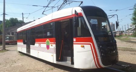 Змінять рух транспорту: в Запоріжжі проведуть ремонт колії на Карпенка-Карого
