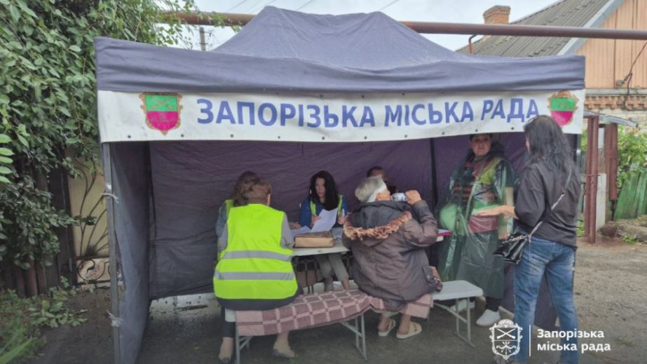 Близько 100 запоріжців заявили про руйнування домівок після вчорашньої атаки РФ