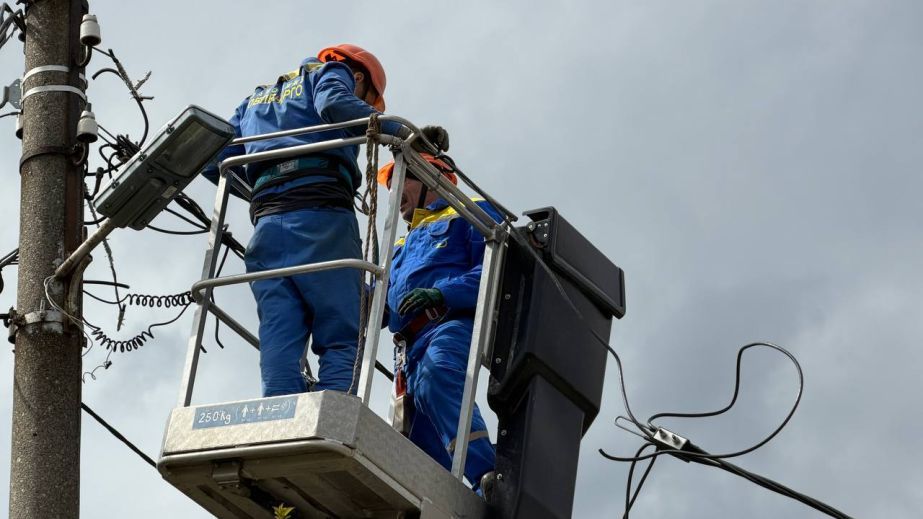 Перебої з електропостачанням виникли в Запоріжжі через російський удар