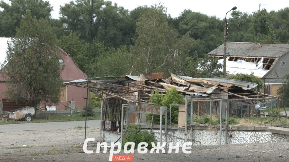 Знесли центр села: росіяни "взялися" за запорізьку Мар'ївку